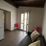 Centro Con Ampio Terrazzo Cagliari