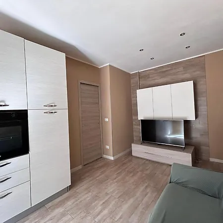Con Terrazzo Privato E Netflix *